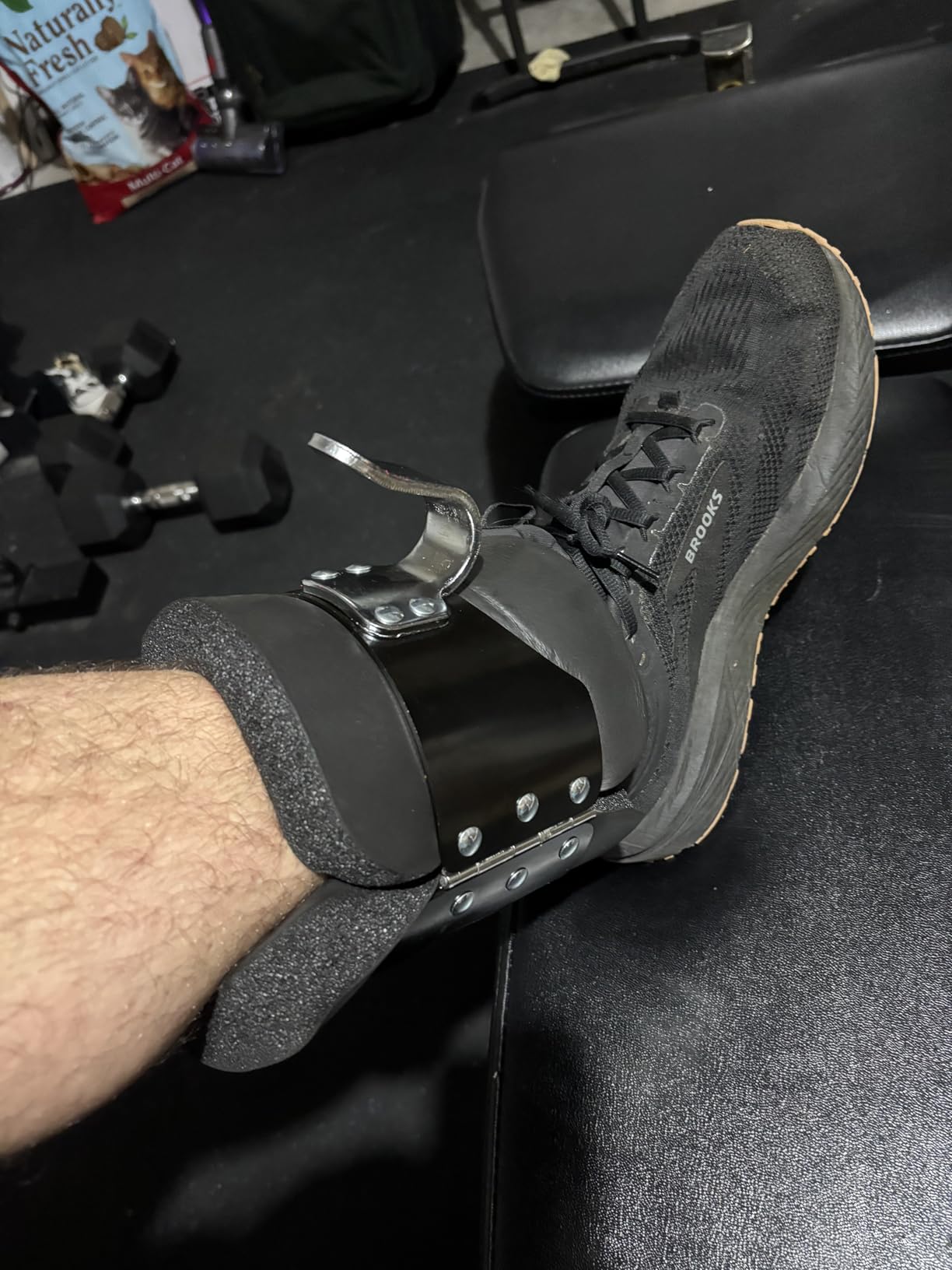 Sutekus Anti Gravity Inversion Boots - For Ab Crunch, Abdominal Sit Up, Hooks Bar Therapy, Core Gym Fitness Exerciser - Image 4